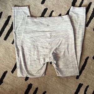 Lululemon Wunder Under 25”